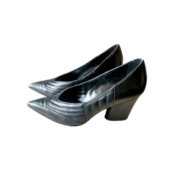 Donald Pliner Black Quilted Leather Pointed Toe Block Heel Pumps Size 8M - Picture 4 of 10